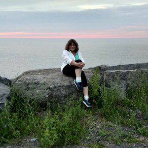 Meet your Posher, Deborah